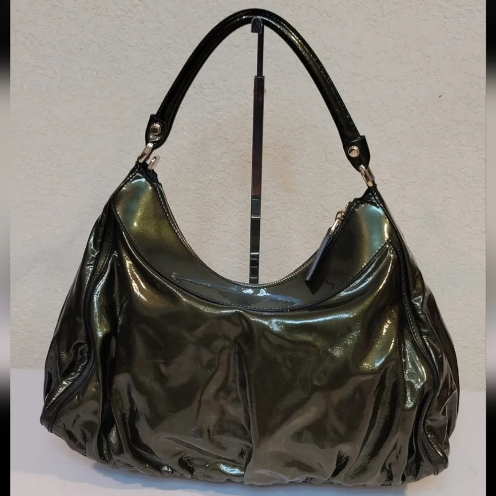 Gucci Patent Green Shoulder Bag/ Handbag - Picture 3 of 11